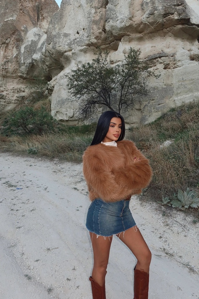 Tan Short Fur